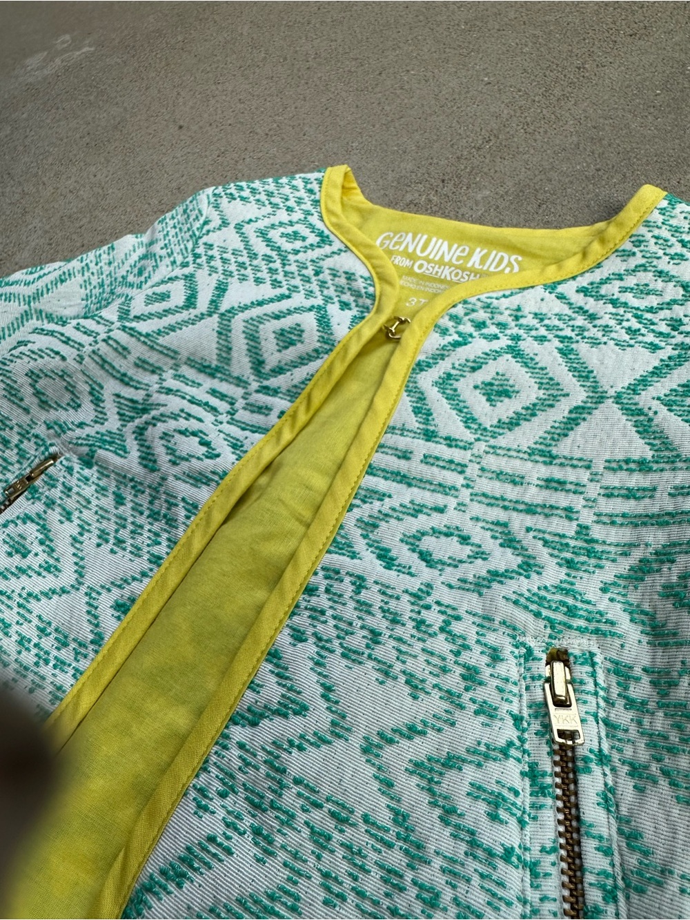 Geometric Aztec Patterned Girls Jacket - Picture 4 of 5